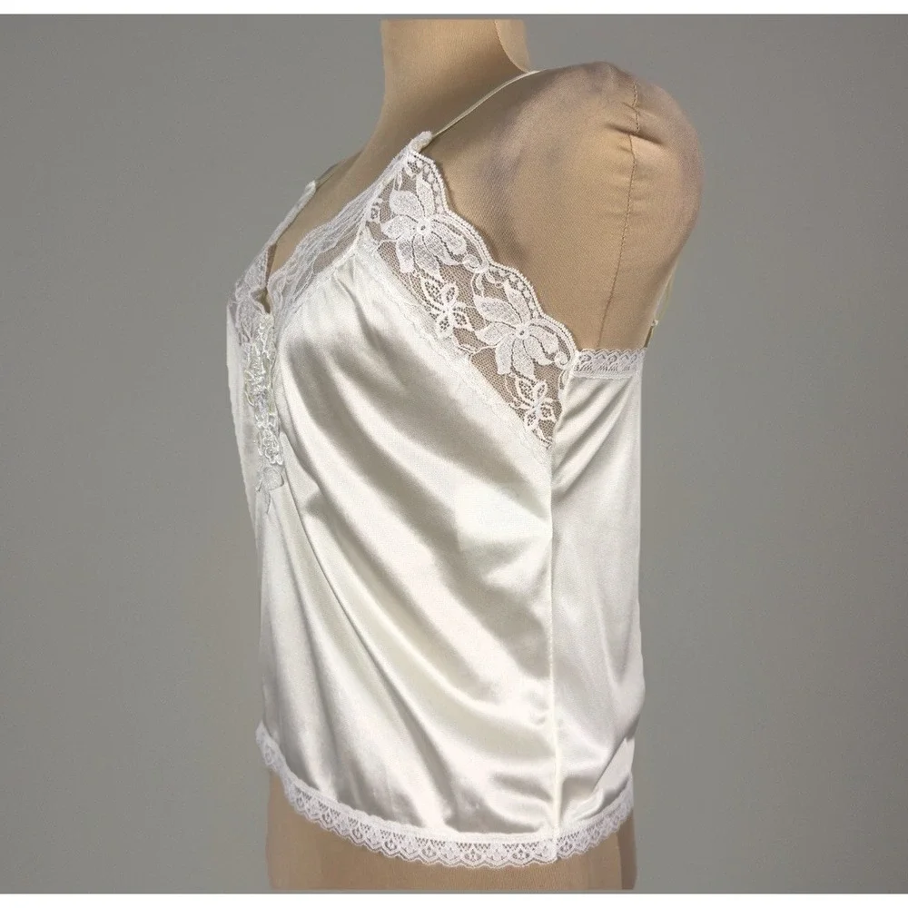 Vintage‎ Undercover Wear Lace Camisole Tank Top Women's Small Floral Lace Beaded